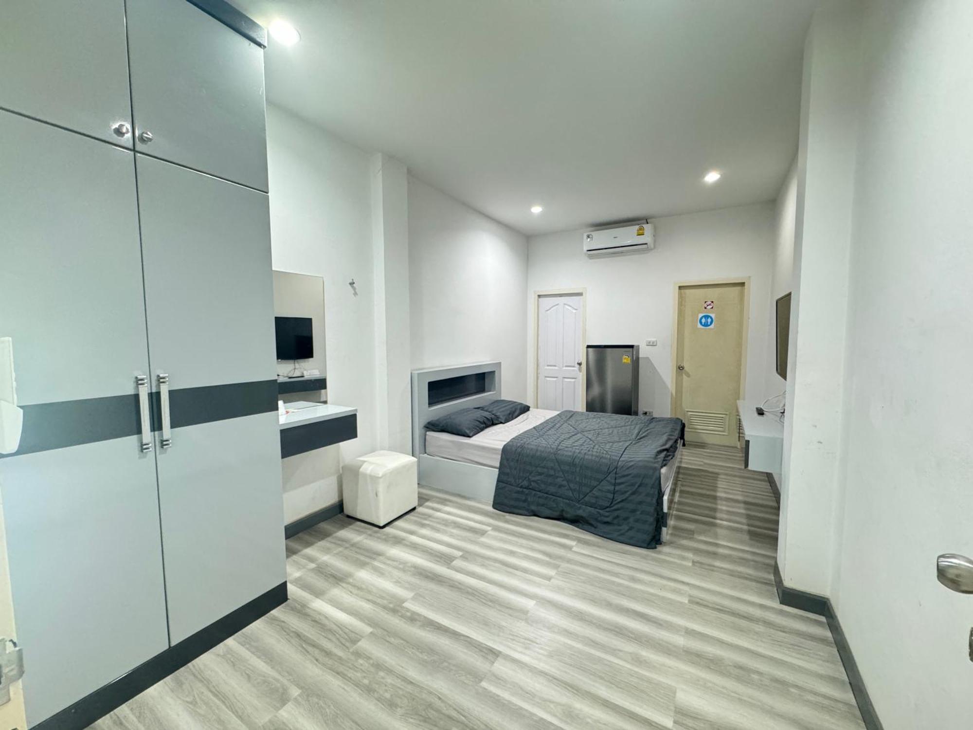 K&K Apartment Bang Phli Екстериор снимка